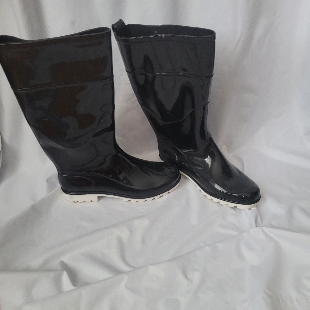 Rain boots